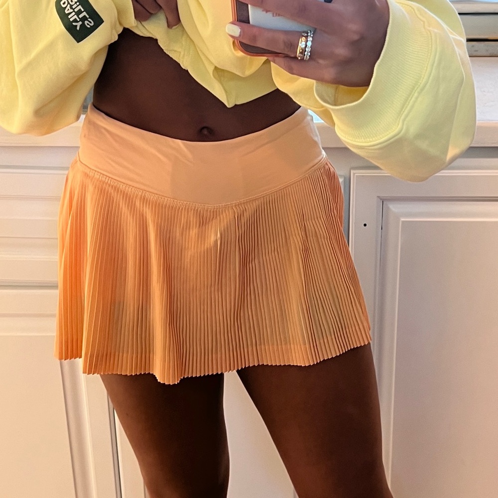Lululemon Peach Pleat to Street Skirt